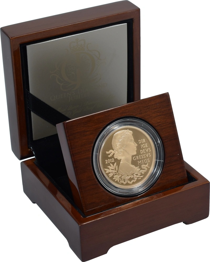 2012 Proof £5 Gold Crown Coin The Qu